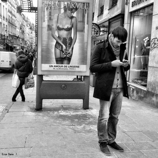 Street photographers, “freezers” of moments which testify of our time