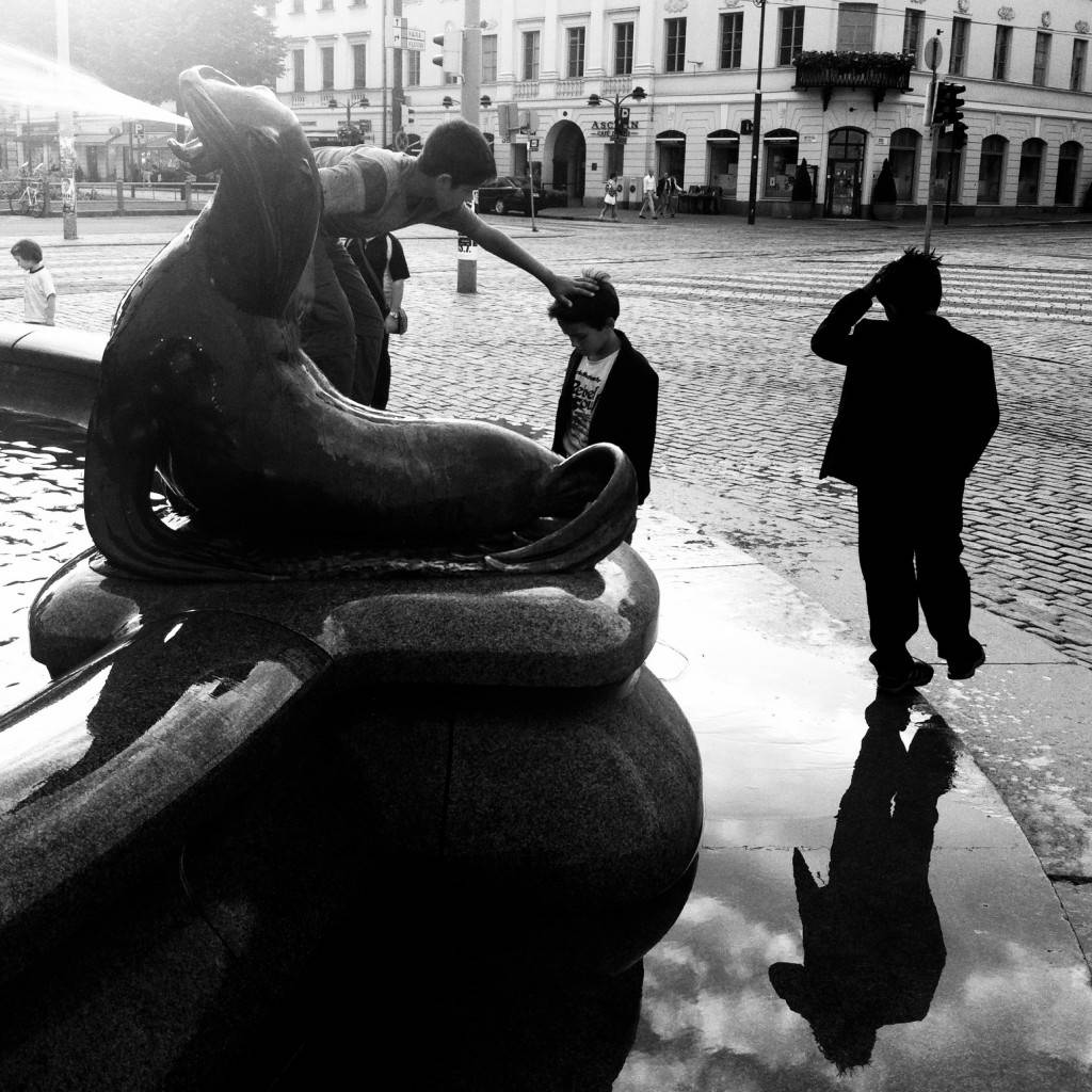 ektara_children_fountain